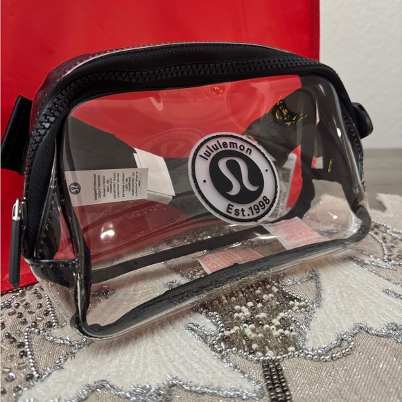Lululemon | Everywhere Clear Belt Bag NWT - Picture 8 of 12
